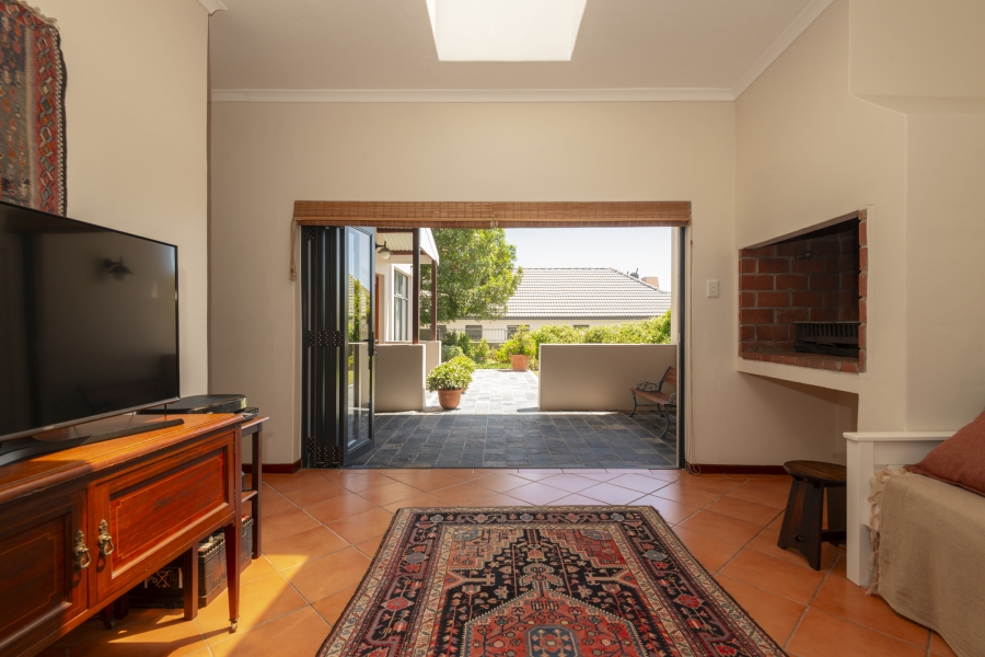 3 Bedroom Property for Sale in Myburgh Park Western Cape